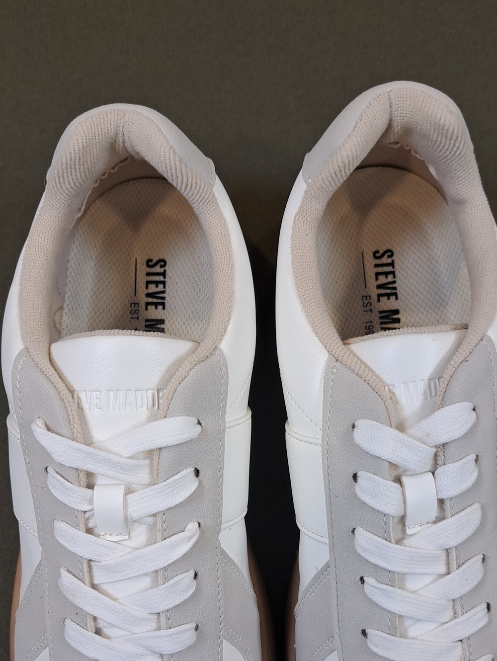 Steve Madden Korona T-Toe Sneaker - Color: White/Gray - Size: Men 10 - Picture 3 of 10